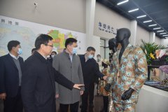 市、區(qū)領(lǐng)導(dǎo)一行蒞臨公司調(diào)研指導(dǎo)